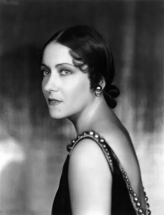 Framed Print : THE TRESPASSER, Gloria Swanson, 1929 Framed Print : THE TRESPASSER, Gloria Swanson, 1929