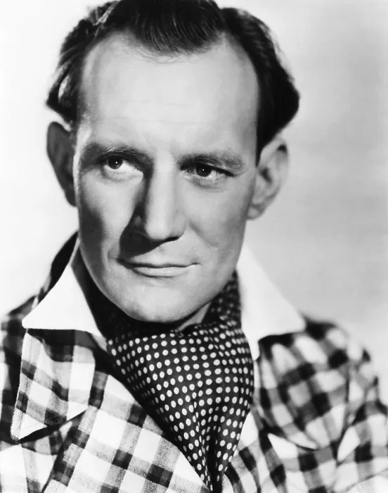 Framed Print : Trevor Howard, ca. late 1940s Framed Print : Trevor Howard, ca. late 1940s
