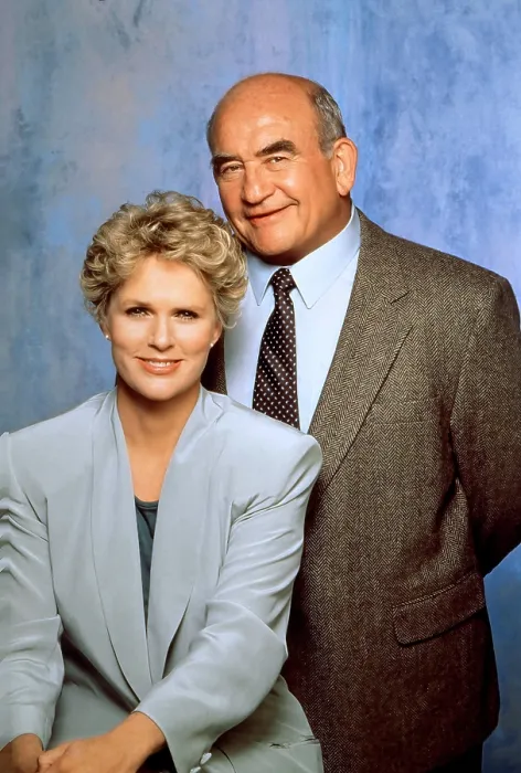 Framed Print : THE TRIALS OF ROSIE O'NEILL, Sharon Gless, Ed Asner (1991), 1990-1992 Framed Print : THE TRIALS OF ROSIE O'NEILL, Sharon Gless, Ed Asner (1991), 1990-1992