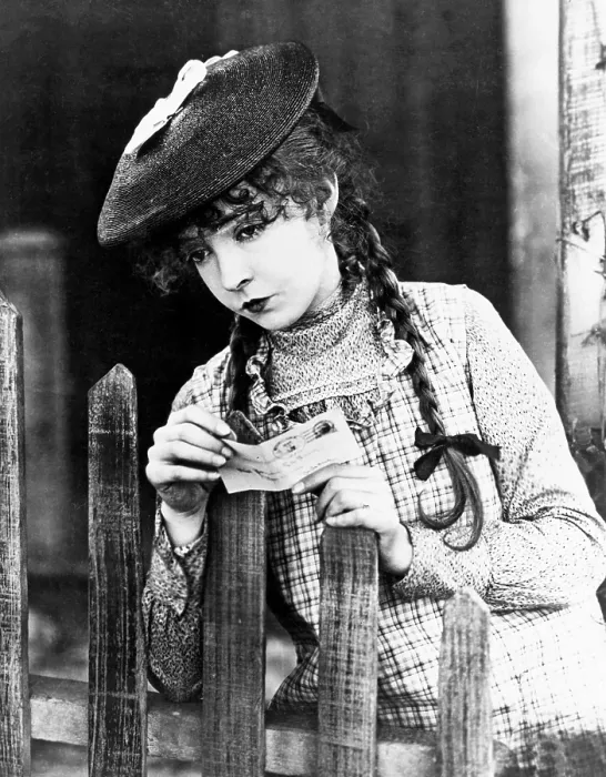 Framed Print : TRUE HEART SUSIE, Lillian Gish, 1919 Framed Print : TRUE HEART SUSIE, Lillian Gish, 1919