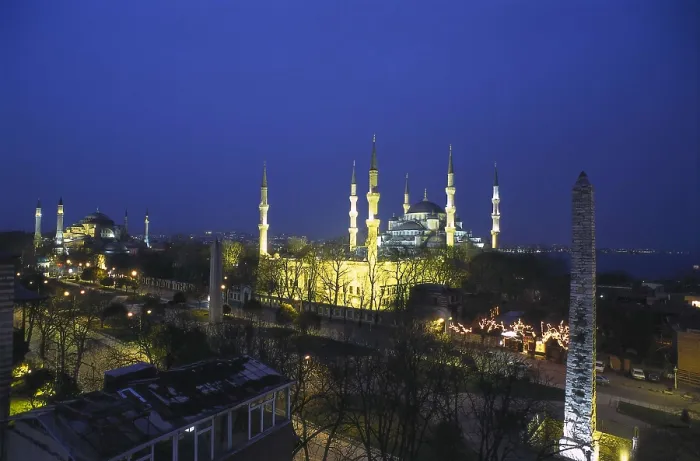 Framed Print : TURKEY. THRACE. ISTANBUL. Istanbul. Sultanahmet Square, Haghia Sophia and the Blue Mosque. AISA / Everett Collection**US SALES ONLY**