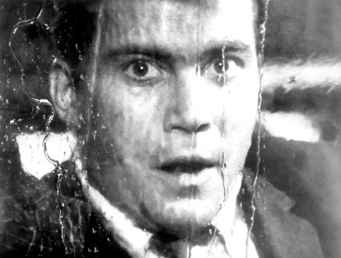 Framed Print : THE TWILIGHT ZONE, William Shatner, in the ep: Nightmare At 20, 000 Feet, 10 / 11 / 63. Season 5 Framed Print : THE TWILIGHT ZONE, William Shatner, in the ep: Nightmare At 20, 000 Feet, 10 / 11 / 63. Season 5