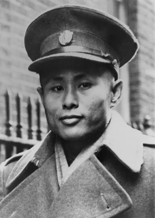 Framed Print : U Aung San, in a military uniform, 1947. He was a Burmese nationalist and founder of the modern Burmese army Framed Print : U Aung San, in a military uniform, 1947. He was a Burmese nationalist and founder of the modern Burmese army
