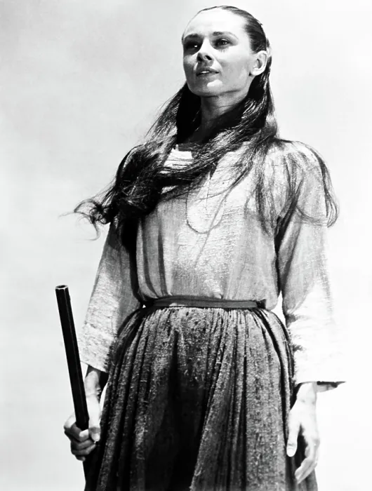 Framed Print : THE UNFORGIVEN, Audrey Hepburn, 1960