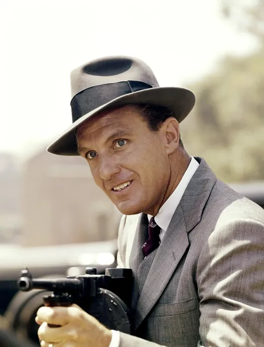 Framed Print : THE UNTOUCHABLES, Robert Stack, 1959-61 Framed Print : THE UNTOUCHABLES, Robert Stack, 1959-61