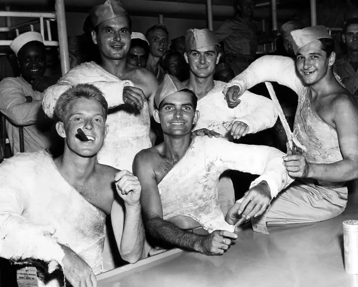 Framed Print : U.S. Veterans arrive home, New York City, August 14, 1945. Courtesy: CSU Archives / Everett Collection Framed Print : U.S. Veterans arrive home, New York City, August 14, 1945. Courtesy: CSU Archives / Everett Collection