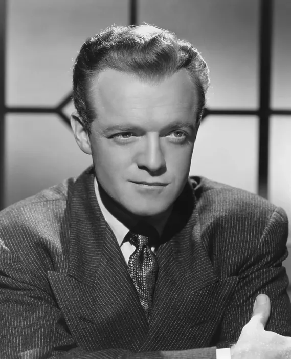 Framed Print : Van Heflin, 1940s Framed Print : Van Heflin, 1940s