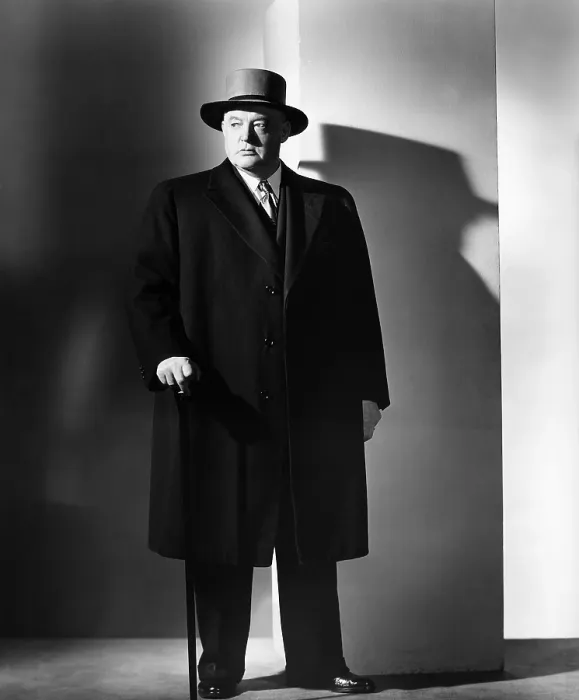 Framed Print : THE VELVET TOUCH, Sydney Greenstreet, 1948