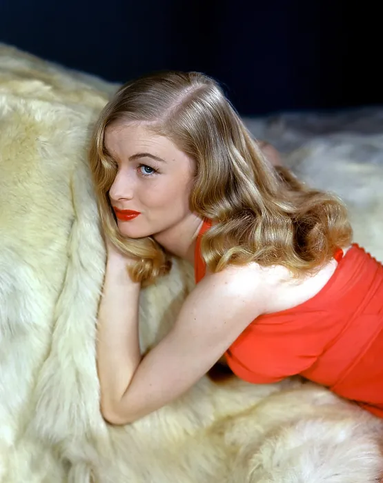 Framed Print : Veronica Lake, 1940s