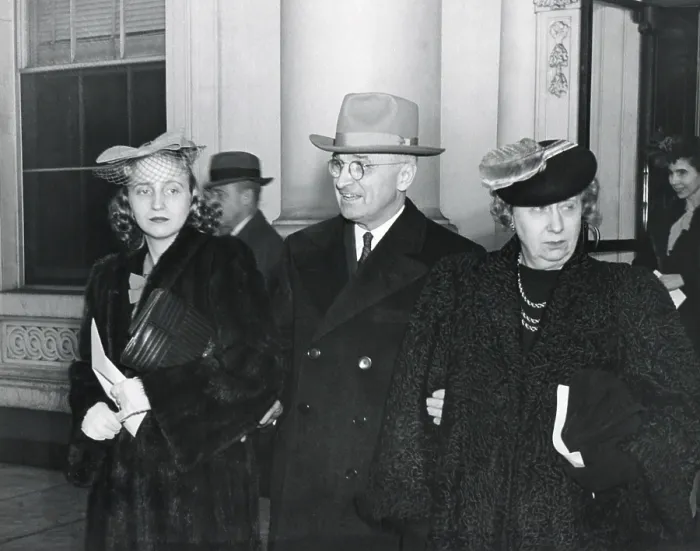Framed Print : Vice President-elect Harry Truman arriving for President Franklin Roosevelt's 4th Inauguration. With him are his wife Bess and daughter Margaret. Jan. 20, 1945 Framed Print : Vice President-elect Harry Truman arriving for President Franklin Roosevelt's 4th Inauguration. With him are his wife Bess and daughter Margaret. Jan. 20, 1945