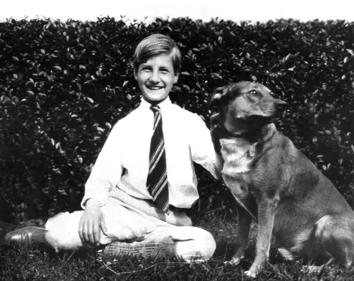 Framed Print : Vice President Spiro Agnew, at the age of 10 with his pet dog Frisky. Ca. 1928 (CSU_ALPHA_384) CSU Archives / Everett Collection Framed Print : Vice President Spiro Agnew, at the age of 10 with his pet dog Frisky. Ca. 1928 (CSU_ALPHA_384) CSU Archives / Everett Collection