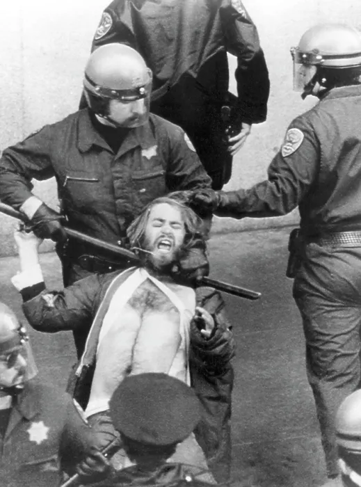 Framed Print : Vietnam War protester, San Francisco, California, 1975. Courtesy: CSU Archives / Everett Collection Framed Print : Vietnam War protester, San Francisco, California, 1975. Courtesy: CSU Archives / Everett Collection