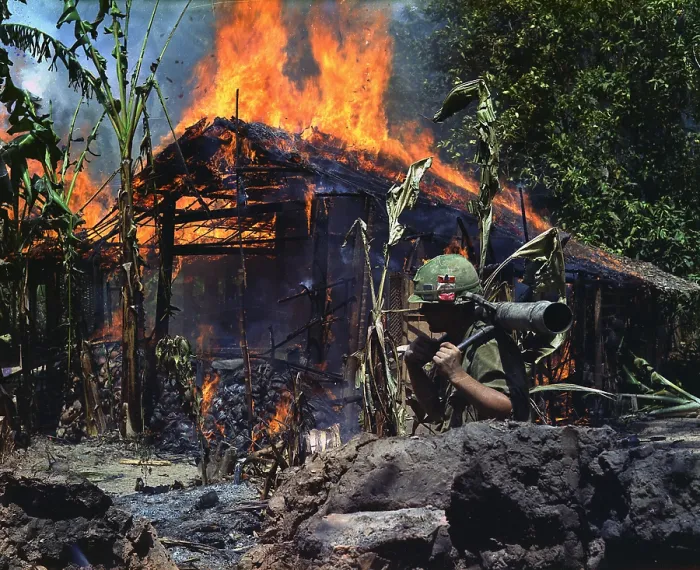 Framed Print : Vietnam War, My Tho, a Viet Cong base camp. In the foreground: Private First Class Raymond Rumpa, St