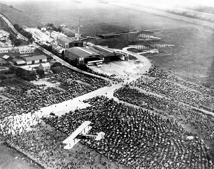 Framed Print : A view from the air of the huge crowds gathered at the Croyden Airdrome to greet Captain Charles A. Lindbergh when he flew the Spirit of St Framed Print : A view from the air of the huge crowds gathered at the Croyden Airdrome to greet Captain Charles A. Lindbergh when he flew the Spirit of St