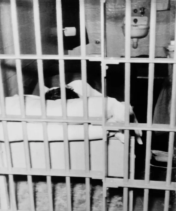 Framed Print : View into the Alcatraz cell showing dummy head on pillow from which one of three prisoners Frank Lee Morris and brothers John and Clarence Anglin who escaped on June 12 1962 Framed Print : View into the Alcatraz cell showing dummy head on pillow from which one of three prisoners Frank Lee Morris and brothers John and Clarence Anglin who escaped on June 12 1962