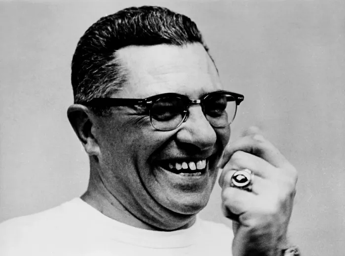 Framed Print : Vince Lombardi (1913-1970), coach of the Green Bay Packers, football team, in 1967 Framed Print : Vince Lombardi (1913-1970), coach of the Green Bay Packers, football team, in 1967
