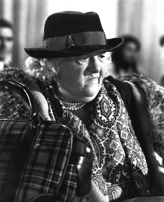 Framed Print : THE V.I.P.S, Margaret Rutherford, 1963