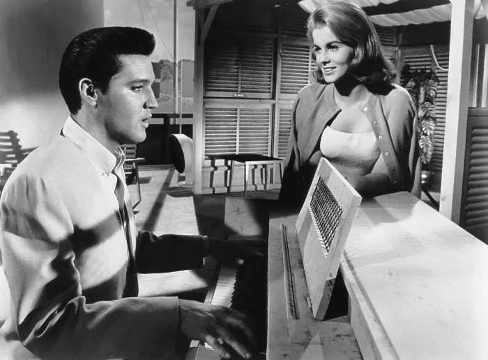Framed Print : VIVA LAS VEGAS, from left, Elvis Presley, Ann-Margret, 1964 Framed Print : VIVA LAS VEGAS, from left, Elvis Presley, Ann-Margret, 1964