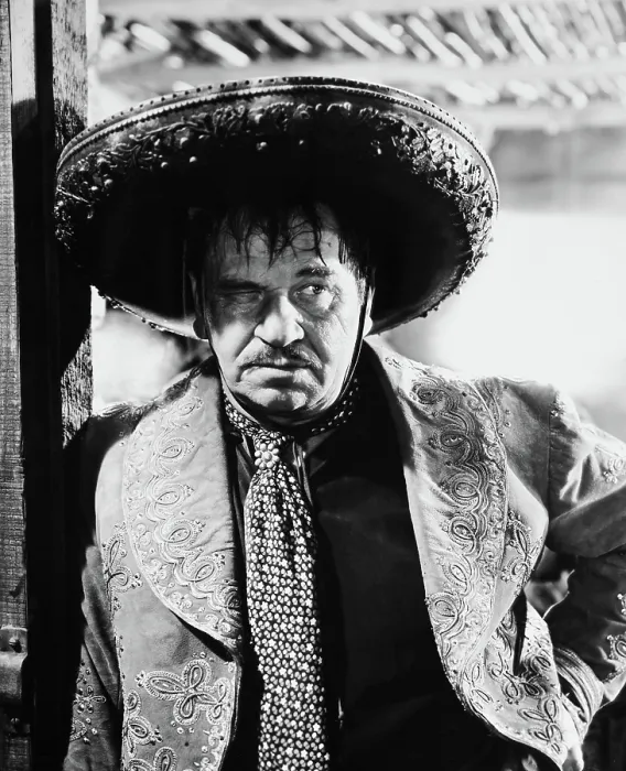 Framed Print : VIVA VILLA, Wallace Beery as Pancho Villa, 1934 Framed Print : VIVA VILLA, Wallace Beery as Pancho Villa, 1934