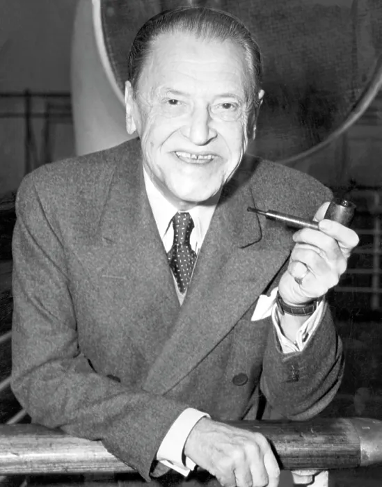 Framed Print : W. Somerset Maugham (1874-1965), English writer, circa 1950. Courtesy: CSU Archives / Everett Collection