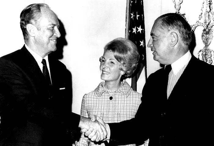 Framed Print : WALTER ANNENBERG (r.) with his wife and Secretary of State William P. Rogers at Annenberg's being sworn in as new U.S. ambassador to England. April 14, 1969