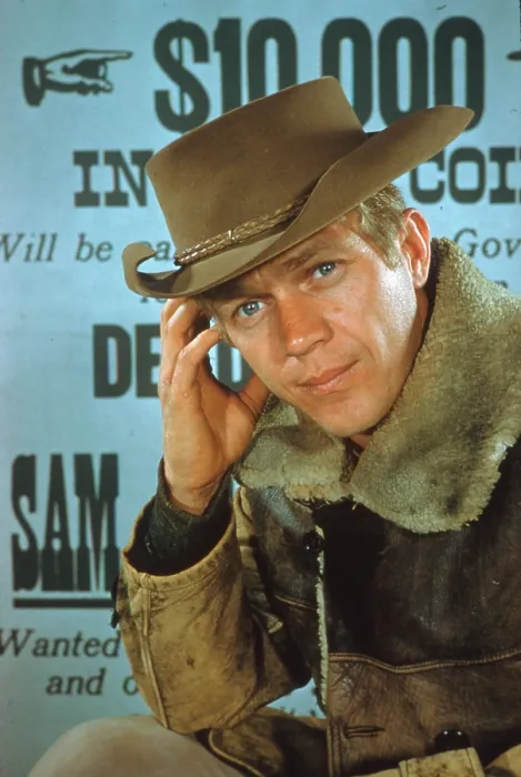 Framed Print : WANTED - DEAD OR ALIVE, Steve McQueen, 1958-1961 Framed Print : WANTED - DEAD OR ALIVE, Steve McQueen, 1958-1961