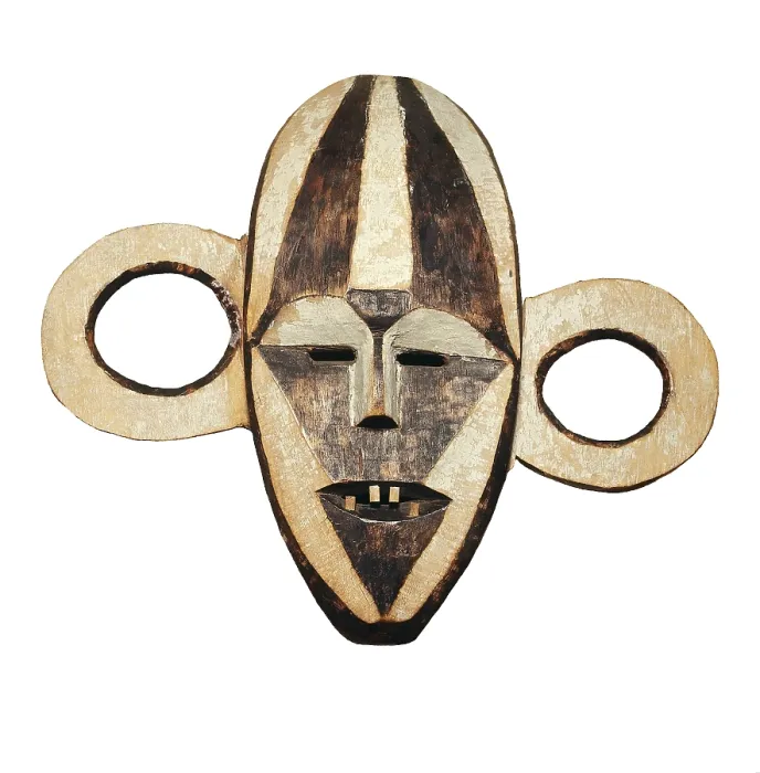 Framed Print : War mask pongdudu, made by Boa people (Congo). Used to engender fear in the enemy and served during war and dances. African art. Decorative Arts. BELGIUM. Tervuren Framed Print : War mask pongdudu, made by Boa people (Congo). Used to engender fear in the enemy and served during war and dances. African art. Decorative Arts. BELGIUM. Tervuren
