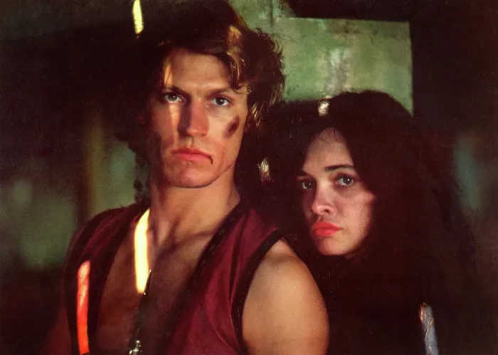 Framed Print : THE WARRIORS, Michael Beck, Deborah Van Valkenburgh, 1979. (c)Paramount. Courtesy: Everett Collection