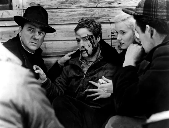 Framed Print : ON THE WATERFRONT, Karl Malden, Marlon Brando, Eva Marie Saint, 1954 Framed Print : ON THE WATERFRONT, Karl Malden, Marlon Brando, Eva Marie Saint, 1954