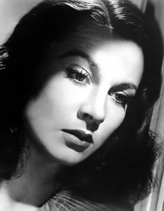 Framed Print : WATERLOO BRIDGE, Vivien Leigh, 1940