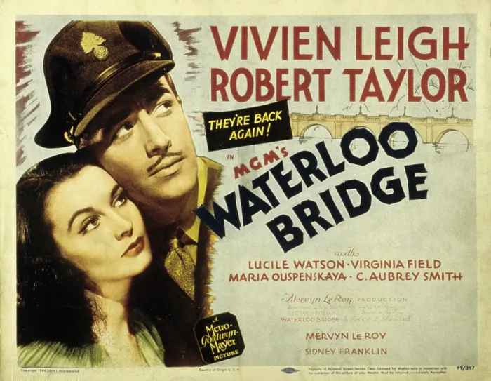 Framed Print : WATERLOO BRIDGE, Vivien Leigh, Robert Taylor, 1940 Framed Print : WATERLOO BRIDGE, Vivien Leigh, Robert Taylor, 1940