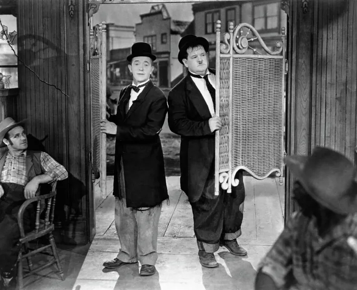 Framed Print : WAY OUT WEST, Stan Laurel, Oliver Hardy, 1937
