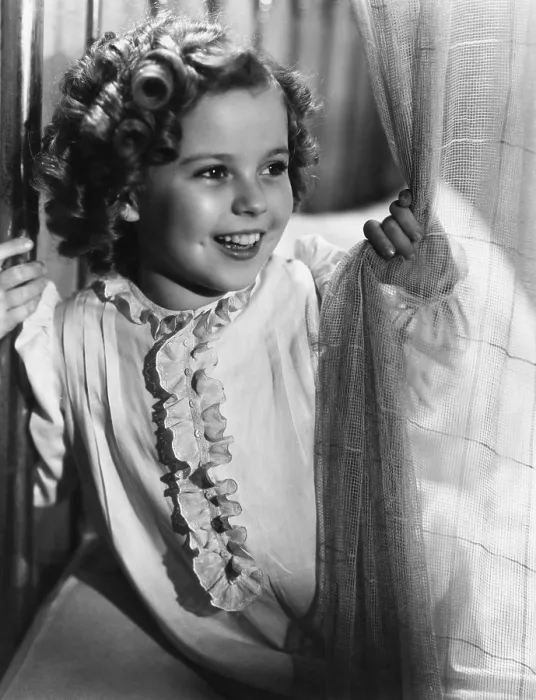 Framed Print : WEE WILLIE WINKIE, Shirley Temple, 1937, 20th Century Fox, TM & Copyright / courtesy Everett Collection Framed Print : WEE WILLIE WINKIE, Shirley Temple, 1937, 20th Century Fox, TM & Copyright / courtesy Everett Collection