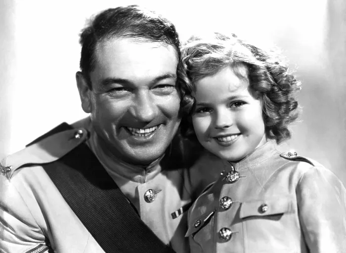 Framed Print : WEE WILLIE WINKIE, Victor McLaglen, Shirley Temple, 1937