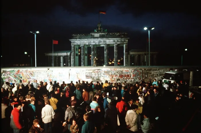 Framed Print : West Germans hold a vigil at the Brandenburg Gate as they anticipate demolition of this section of the Berlin Wall. Nov. 14 1989. (BSLOC_2011_3_45)