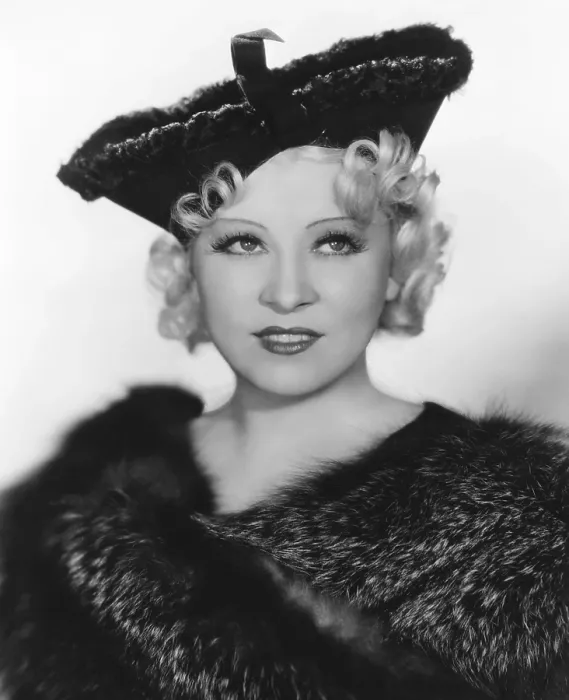 Framed Print : GO WEST YOUNG MAN, Mae West, 1936 Framed Print : GO WEST YOUNG MAN, Mae West, 1936