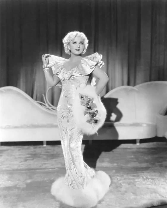 Framed Print : GO WEST YOUNG MAN, Mae West, 1936 Framed Print : GO WEST YOUNG MAN, Mae West, 1936