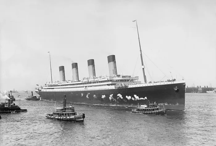 Framed Print : White Star Line's S.S. Olympic completing her maiden voyage to New York on June 21, 1911. The sister ship to the S.S. Titanic averaged 21.17 knots on the Atlantic crossing Framed Print : White Star Line's S.S. Olympic completing her maiden voyage to New York on June 21, 1911. The sister ship to the S.S. Titanic averaged 21.17 knots on the Atlantic crossing