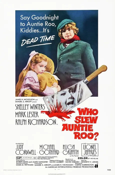 Framed Print : WHO SLEW AUNTIE ROO? (aka WHOEVER SLEW AUNTIE ROO?), US poster, top from left: Chloe Franks, Mark Lester, Shelley Winters (bottom), 1972
