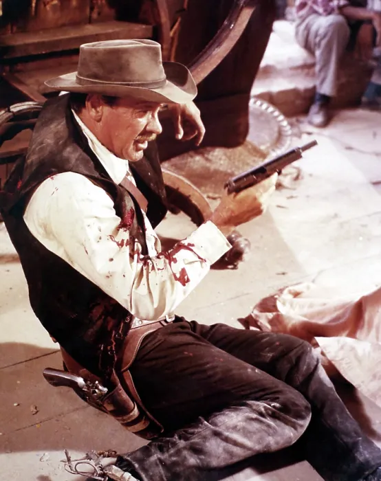 Framed Print : THE WILD BUNCH, William Holden, 1969 Framed Print : THE WILD BUNCH, William Holden, 1969