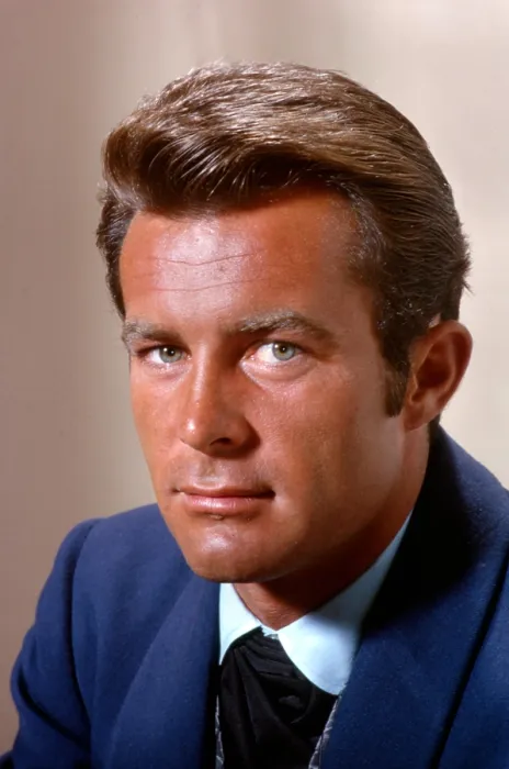 Framed Print : WILD WILD WEST, Robert Conrad, 1965-1970 Framed Print : WILD WILD WEST, Robert Conrad, 1965-1970