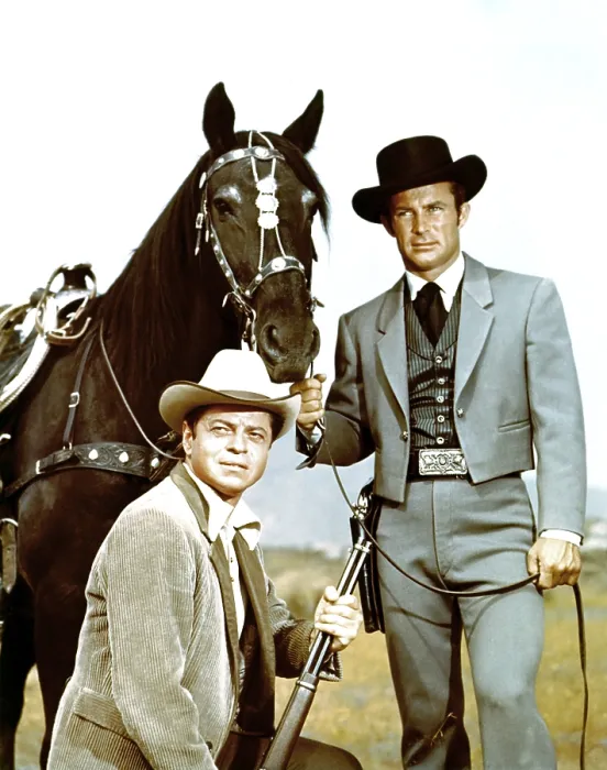 Framed Print : THE WILD WILD WEST, Ross Martin, Robert Conrad, 1965-69