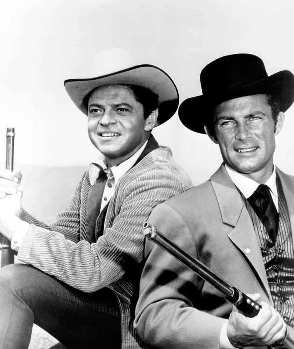 Framed Print : THE WILD WILD WEST, Ross Martin, Robert Conrad, 1965-1970