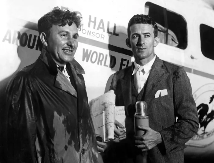 Framed Print : Wiley Post & Harold Gatty set out to circle world in 10 days from Roosevelt Field, NY 6 / 23 / 31. Courtesy: CSU Archives / Everett Collection Framed Print : Wiley Post & Harold Gatty set out to circle world in 10 days from Roosevelt Field, NY 6 / 23 / 31. Courtesy: CSU Archives / Everett Collection