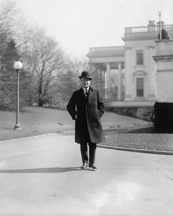 Framed Print : William Billy Burns (1861-1932), walking near the White House in Washington in 1920
