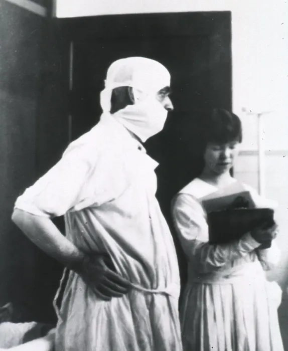 Framed Print : William J. Mayo (1861-1939), was a specialist in surgery of the abdomen, pelvis, and kidney, at the Mayo Clinic, which he founded with his brother, Dr. Charles Mayo. Ca. 1920