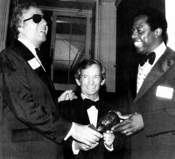 Framed Print : Willie Shoemaker, George Shearing, and Hank Aaron, recipients of 1978 Horatio Alger Award, 5 / 15 / 1978. Courtesy: CSU Archives  /  Everett Collection