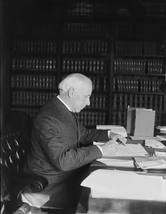 Framed Print : Willis Van Devanter (1859-1941), Associate Justice of the United States Supreme Court from 1911 to 1937. 1924 portrait in his office Framed Print : Willis Van Devanter (1859-1941), Associate Justice of the United States Supreme Court from 1911 to 1937. 1924 portrait in his office