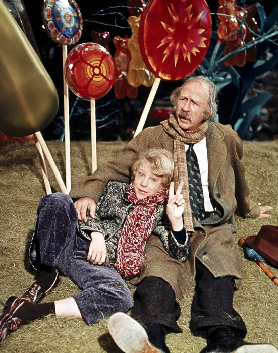 Framed Print : WILLY WONKA AND THE CHOCOLATE FACTORY, Peter Ostrum, Jack Albertson, 1971
