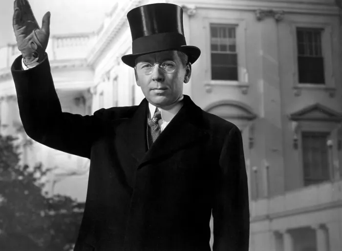 Framed Print : WILSON, Alexander Knox, 1944, (c) 20th Century Fox, TM & Copyright / Courtesy: Everett Collection Framed Print : WILSON, Alexander Knox, 1944, (c) 20th Century Fox, TM & Copyright / Courtesy: Everett Collection